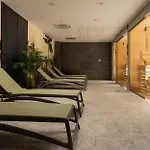 Hunguest Flora فندق إغير