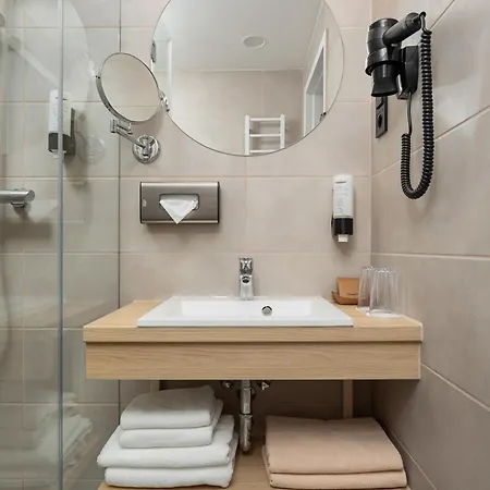 Hotel Hunguest Flora 4*