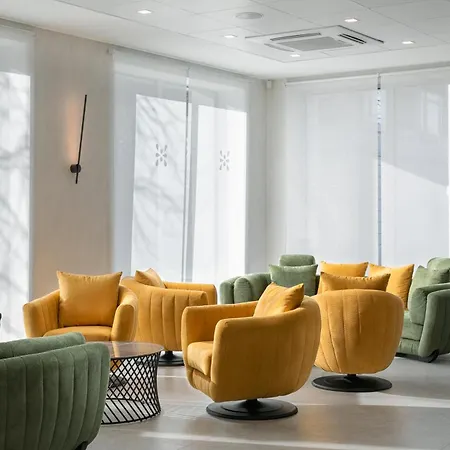 Hunguest Flora Hotel 4*