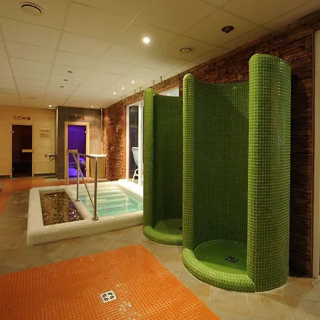 Hotel Hunguest Flora Eger